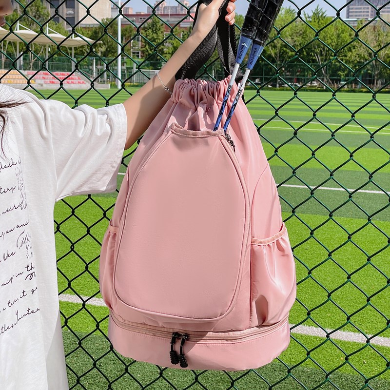 حقيبة مضرب خفيفة الوزن للاستخد - مراجعة Badminton Outdoor وسعره